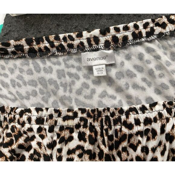 Avenue Women's Plus Size 18-20 Leopard Print Belted Midi Milkmaid Ruffle Dress - Picture 3 of 5